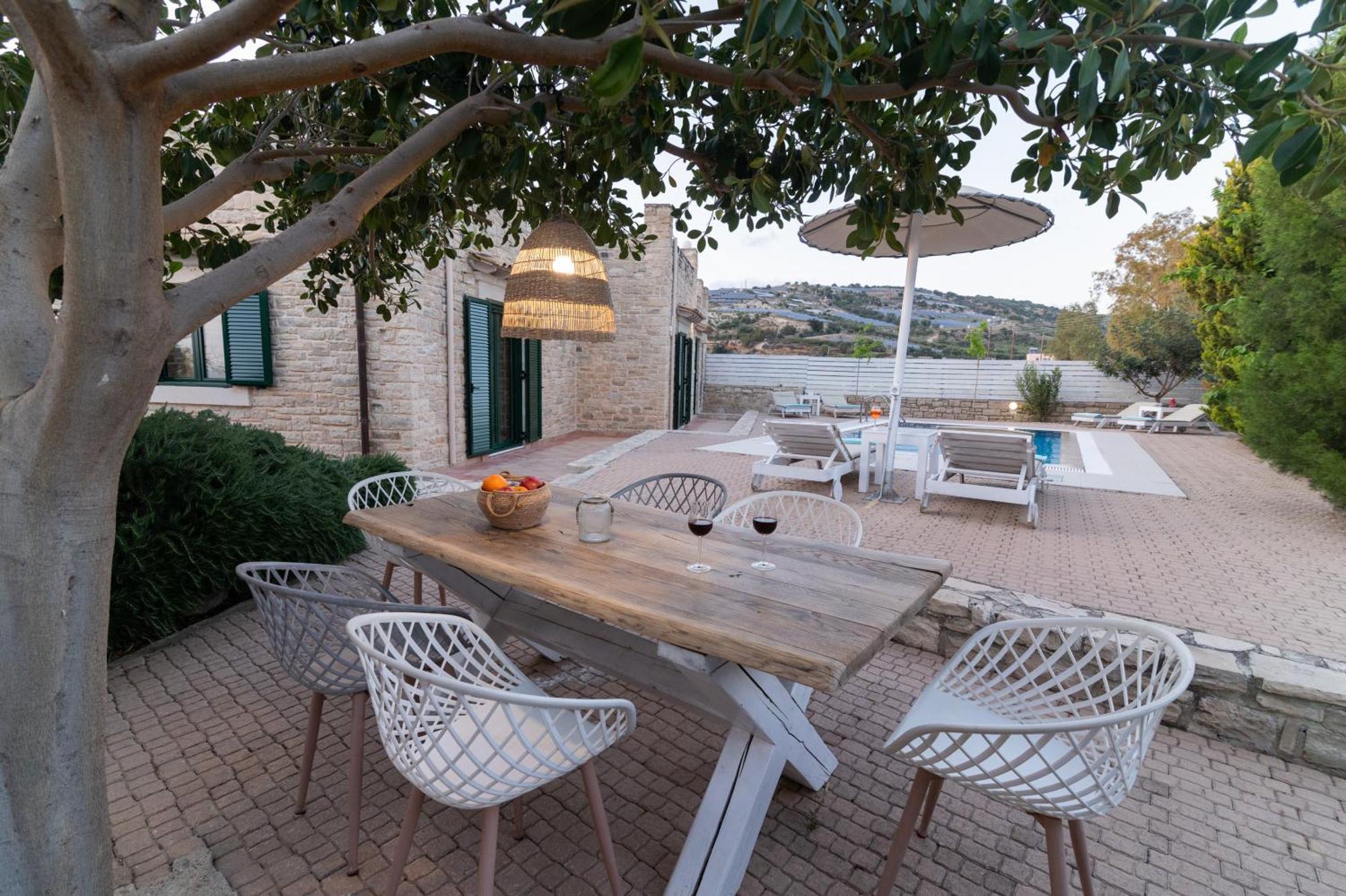 Carob Villa Moírai Екстериор снимка