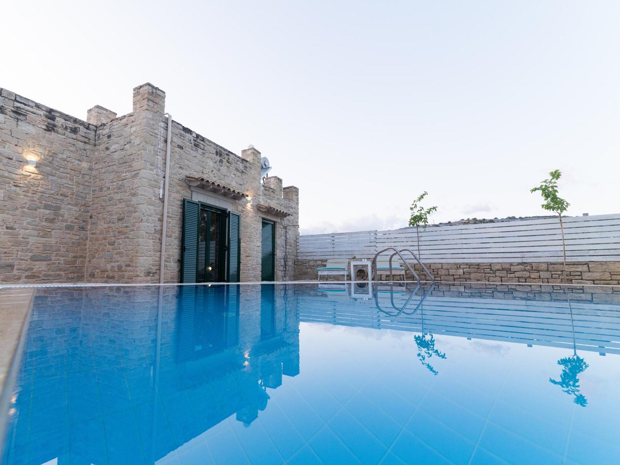 Carob Villa Moírai Екстериор снимка